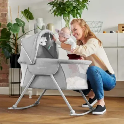 Test Kinderkraft Berceau Bébé Lovi : le berceau 3-en-1 pratique pour les premiers mois