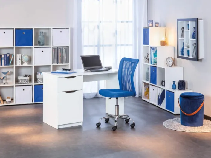 Inter Link – Chaise de bureau pour enfants – Fauteuil pivotant et ergonomique – Réglable en hauteur – Pied métal chromé– Revêtement tissu Mesh respirant – Pivotant à 360° - Bleu – Bonnie